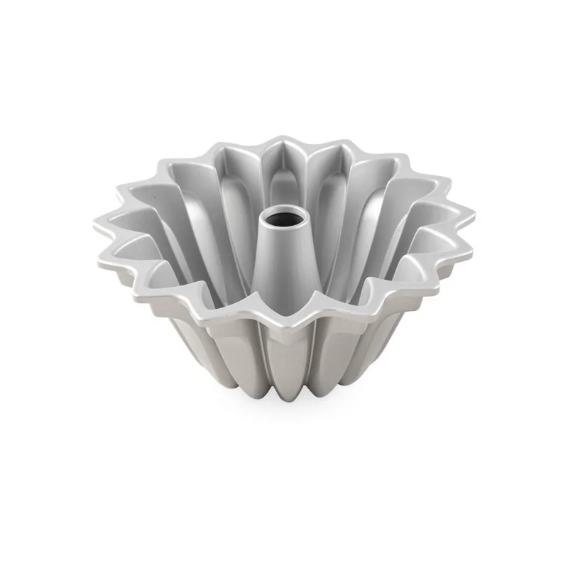Nordic Ware Little Bundts® Commercial Cast Aluminum Lotus Bundt Pan - 5 Cup Capacity