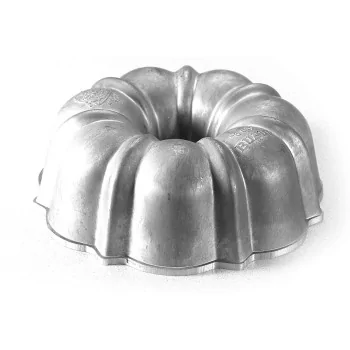 Nordic Ware Little Bundts® Commercial Cast Aluminum Original Bundt Pan - 6 Cup Capacity