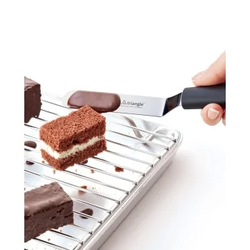 Triangle Confiserie Spatula Cranked. 9 cm