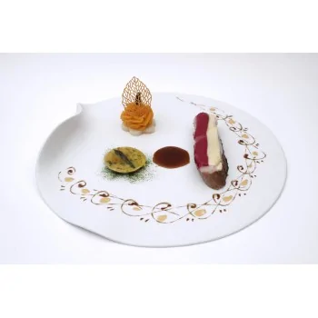 Handcrafted Fine Porcelain Flat Plate "Bended" 21 cm - Set of 6