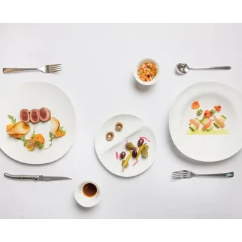 Shell Curved Dinner Plate - Matte - 27.5 x 28.5 x 2.5 cm - Set of 4