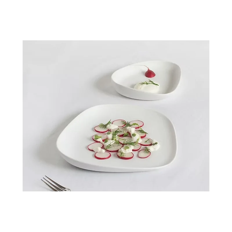 Yayoi Nature-Inspired Large Plate - 26 x 24.5 x 4 cm - Set of 4 Yayoi Nature-Inspired Large Plate - 26 x 24.5 x 4 cm - Set of 4
