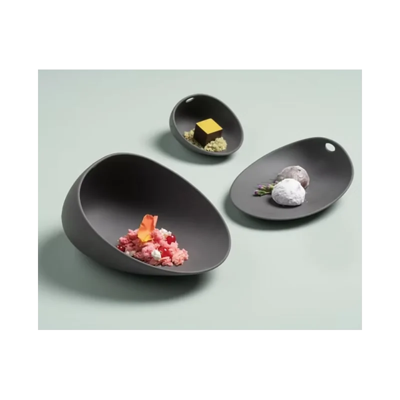 Jomon Large Textured Shell Bowl - Matte Black - 18 x 14 x 9 cm - Set of 4