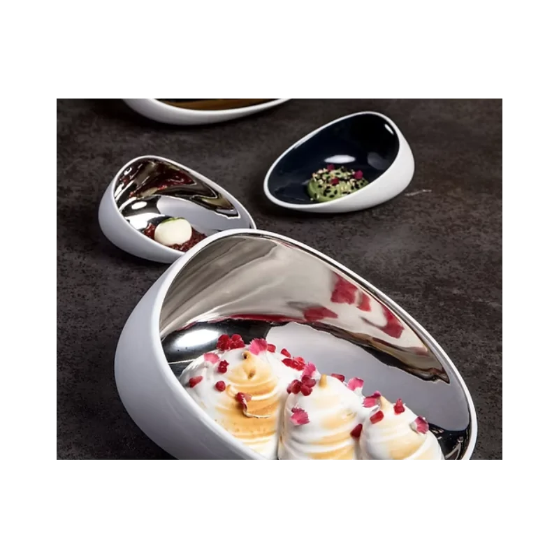 Jomon Large Textured Shell Bowl - Silver - 18 x 14 x 9 cm - Set of 4
