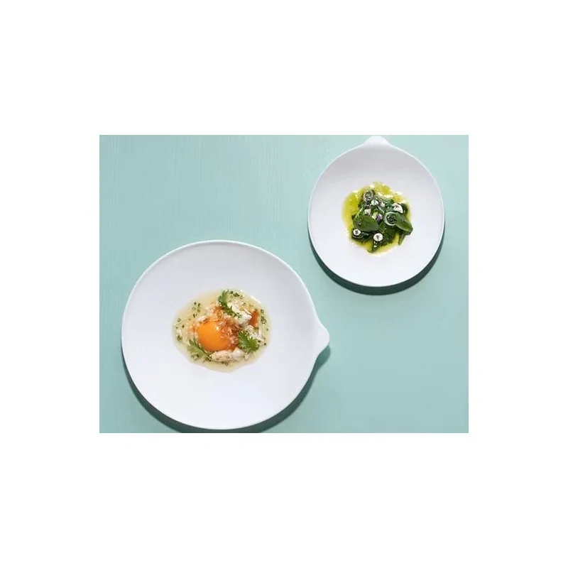 The Tablet Modern Porcelain Curved Saucer - 16 x 17.8 x 2.2 cm - Set of 4 The Tablet Modern Porcelain Curved Saucer - 16 x 17.8 x 2.2 cm - Set of 4