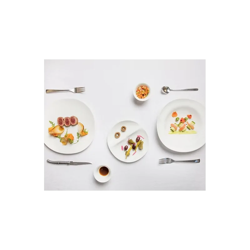 Shell Curved Dinner Plate - Glazed - 27.5 x 28.5 x 2.5 cm - Set of 4 Shell Curved Dinner Plate - Glazed - 27.5 x 28.5 x 2.5 cm - Set of 4