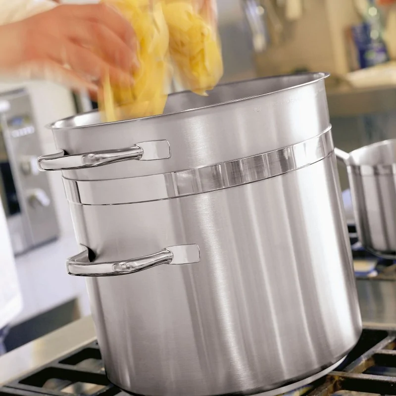 Paderno Grand Gourmet Stainless Steel Stock Pot - 6 1/2 qts - D: 7 7/8" H: 7 7/8"