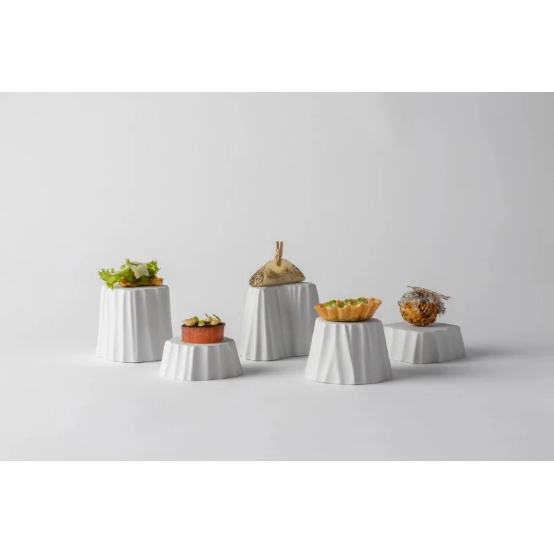 Handcrafted Fine Porcelain Gourmet Podium Impero 6 x 6 x 3 cm - Set of 12