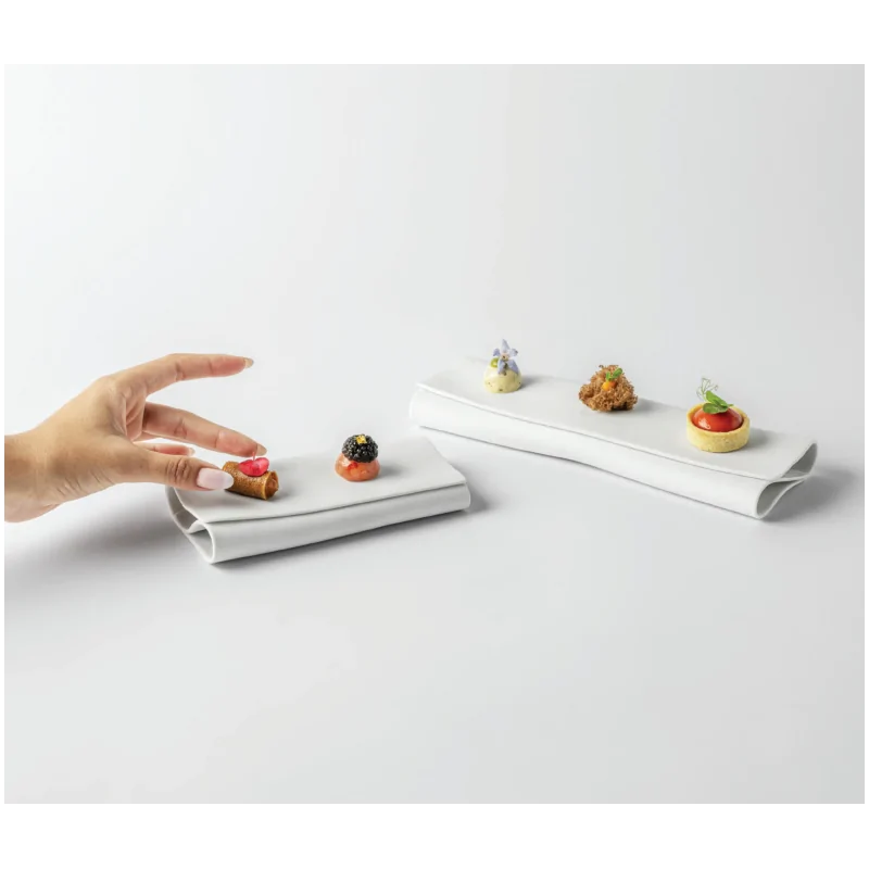 Handcrafted Fine Porcelain Napkin Plate 26 x 10 x 3 cm - Set of 6