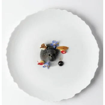 Handcrafted Fine Porcelain Flate Plate 27 cm - Set of 4