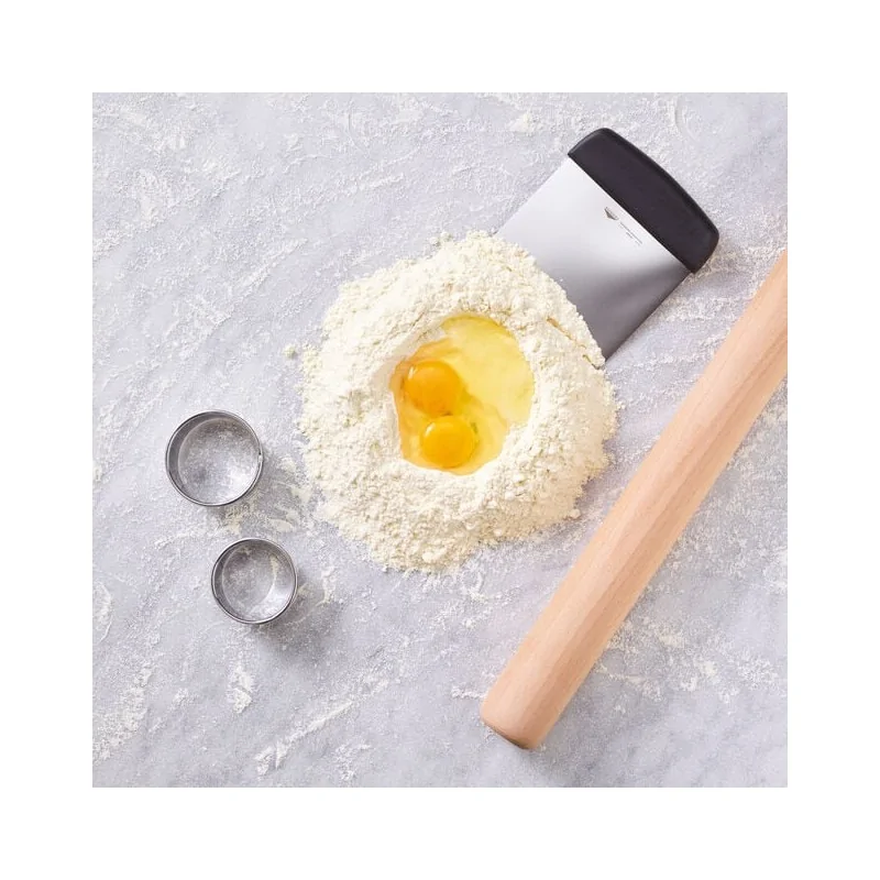 Stainless Steel Dough Scraper Flex - 4 3/4" x 3 3/4"