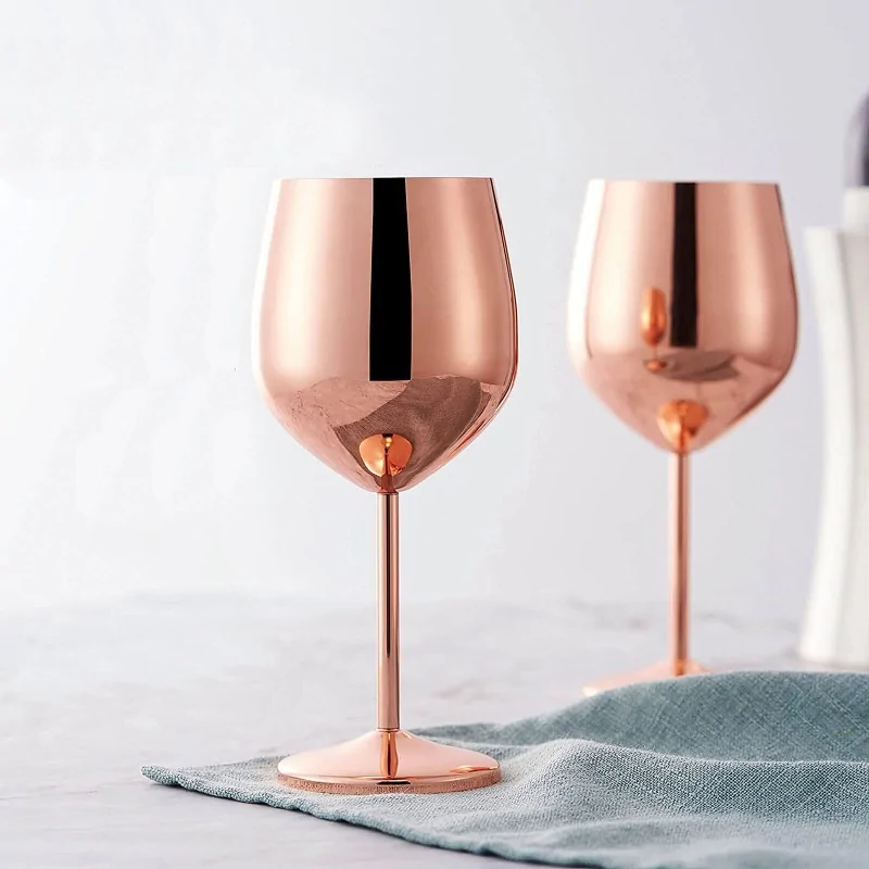 Wine Glass - 17 oz - D: 3 3/4" H: 8 1/4"