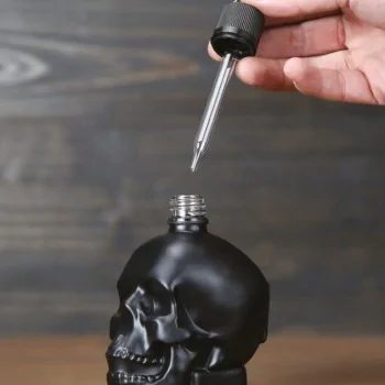Skull Dash Bottle - 1 oz - H: 3 3/4"
