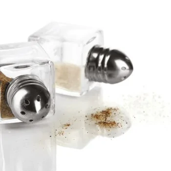 Mini Square Salt & Pepper Shaker Set of 2 - 1 1/8" x 1 1/8" x 2"