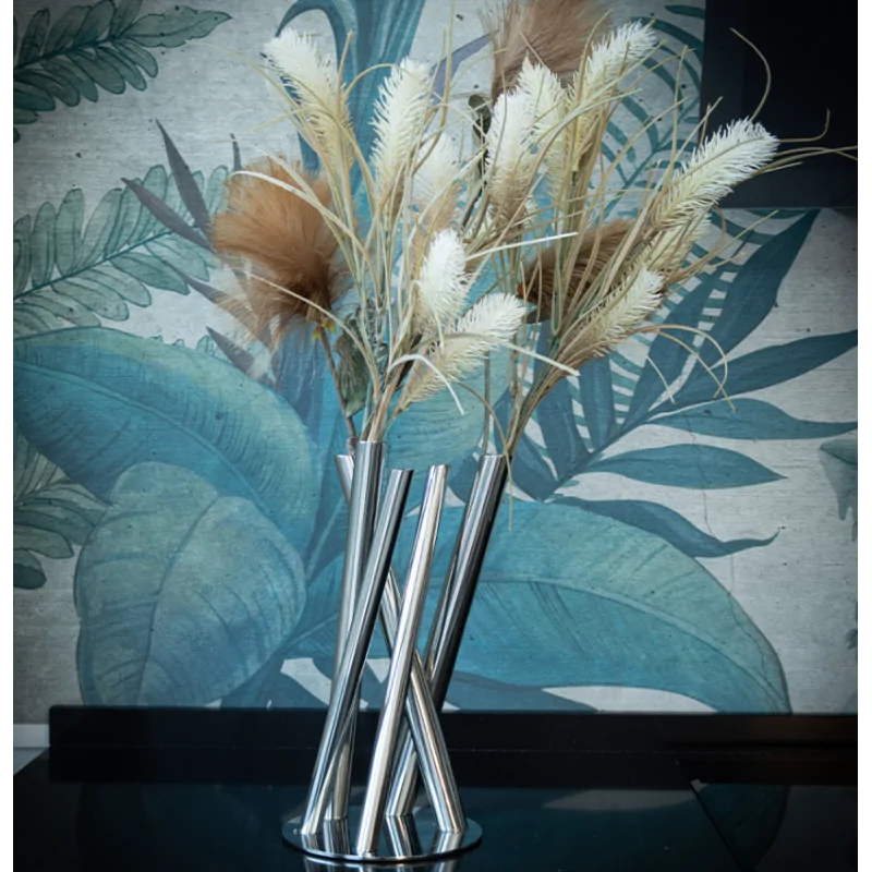 Polished Flower Vase - 23 x 17.5 cm H: 34 cm Polished Flower Vase - 23 x 17.5 cm H: 34 cm