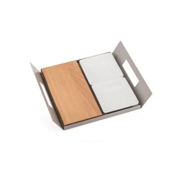 Polished Tray With 2 Porcelain Dishes and 1 Wooden Cutting Board - 28 x 22 cm H: 5 cm