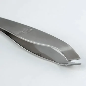 Shun Fish Bone Tweezers 5.5"