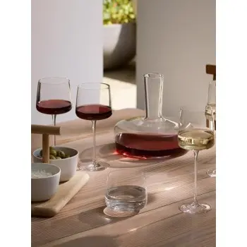 Metropolitan Collection 68oz Wine Decanter