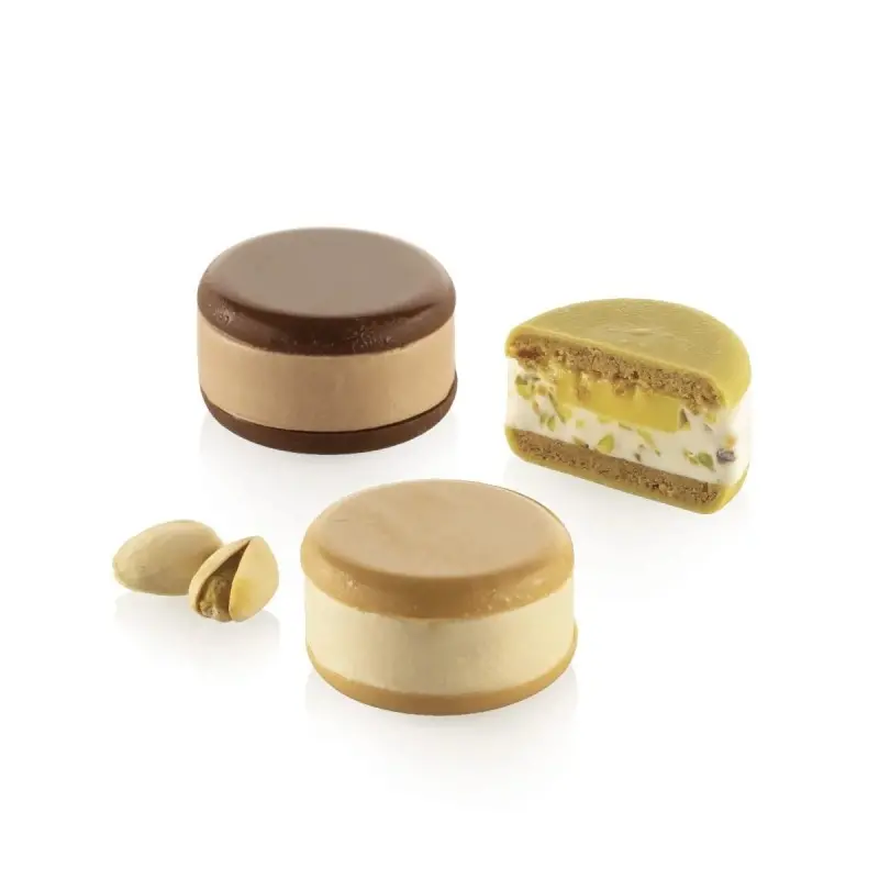 Silikomart Professional Kit Bonbon Ice Pastry and Ice Cream Mold - ø 44 mm x h 5 mm - 33 ml - 15 cavity Silikomart Professional Kit Bonbon Ice Pastry and Ice Cream Mold - ø 44 mm x h 5 mm - 33 ml - 15 cavity
