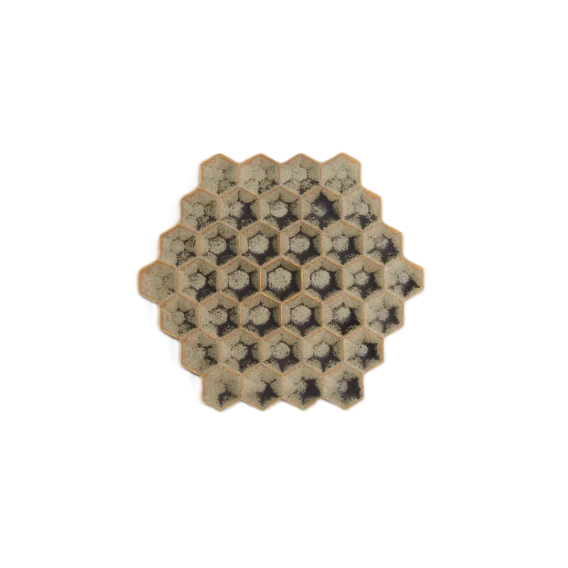 Artisanal Stoneware Polygon Plate XS in Stone Finish - Dia: 10 cm H: 1 cm - Case of 6