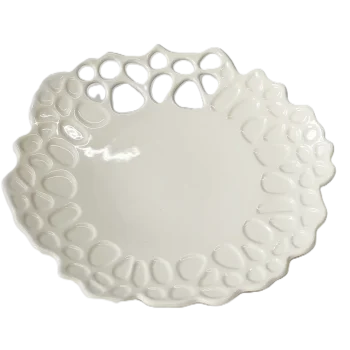Handcrafted Stoneware Organic Plate in Clear White Finish - Dia: 23 cm H: 3 cm - Case of 6