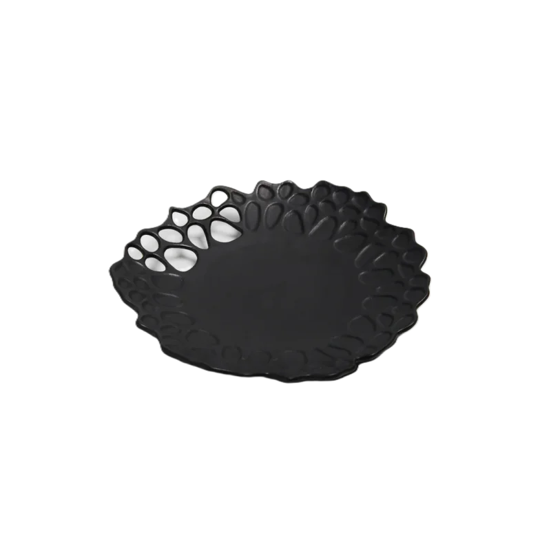 Artisanal Stoneware Organic Plate in Matte Black Finish - Dia: 23 cm H: 3 cm - Case of 6 Artisanal Stoneware Organic Plate in Matte Black Finish - Dia: 23 cm H: 3 cm - Case of 6
