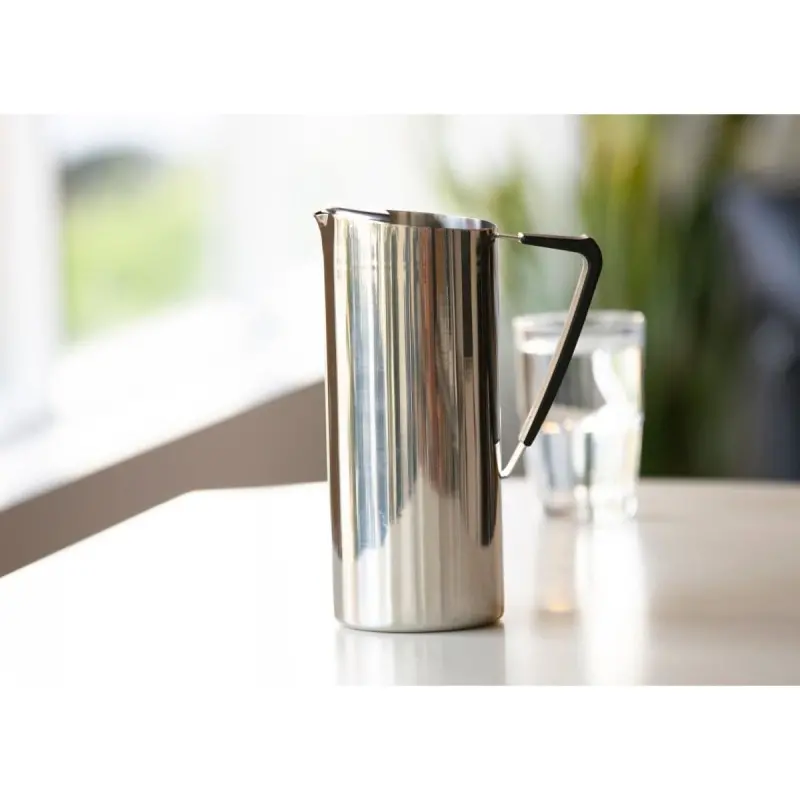 Service Ideas Water Pitcher 64 Ounce Polished Stainless Steel