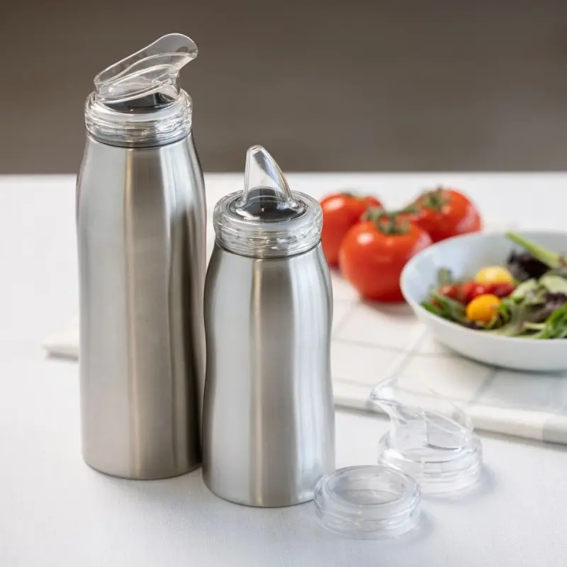 Service Ideas Versa Vacuum Insulated 0.7 Liter Brushed Finish With Cruet Lid