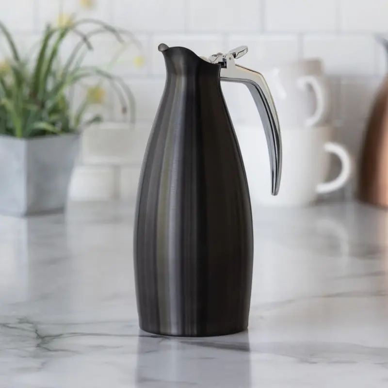 Service Ideas Altus Server 1 Liter Black Onyx Finish Service Ideas Altus Server 1 Liter Black Onyx Finish