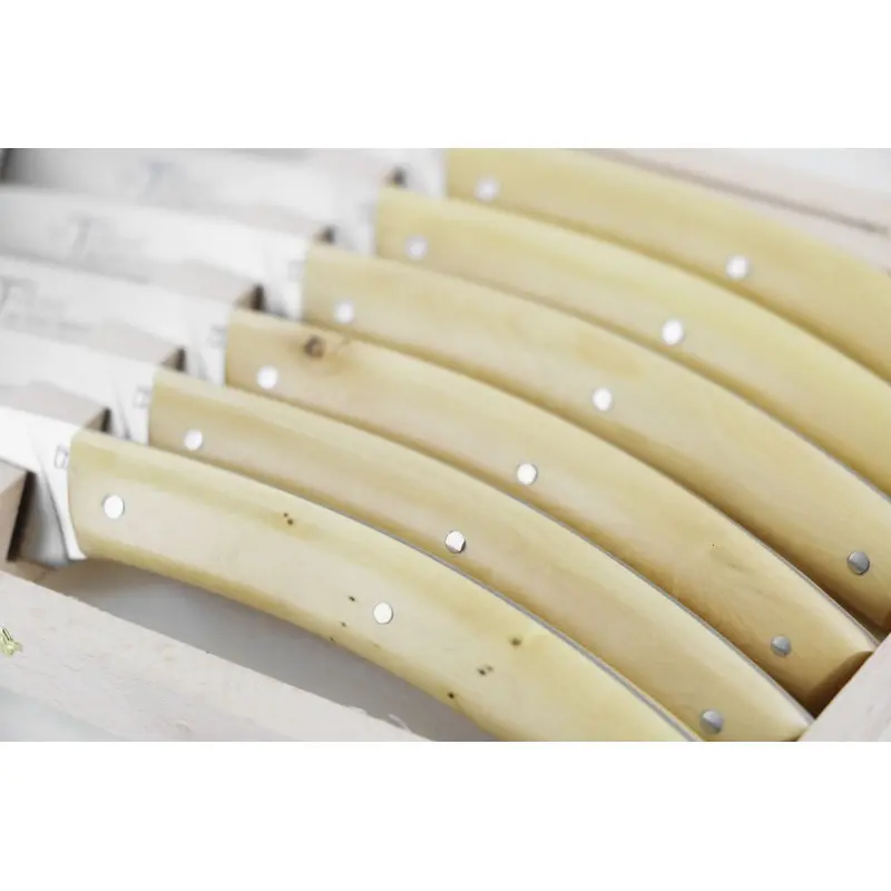 Andre Verdier Le Thiers Elegance 6 Pc Knife In Box - Boxwood Handle Andre Verdier Le Thiers Elegance 6 Pc Knife In Box - Boxwood Handle