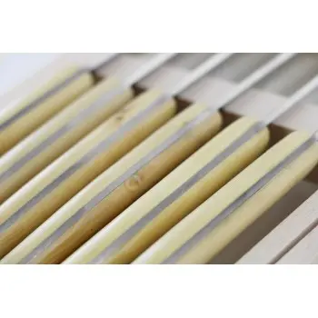 Andre Verdier Le Thiers Elegance 6 Pc Knife In Box - Boxwood Handle