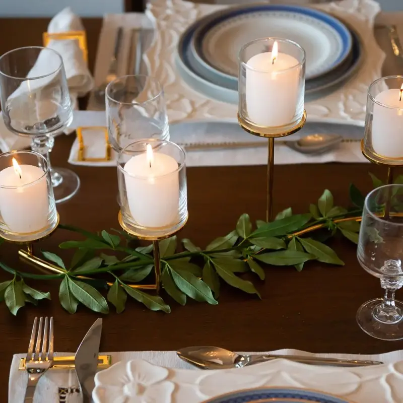 Designer Golden Plated Stainless Steel Leaf Candle Holder Designer Golden Plated Stainless Steel Leaf Candle Holder