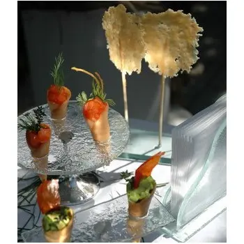 My Glass Studio Food Cone Holder, Cream - Set of 5 - Dia: 15 cm, H: 7 cm
