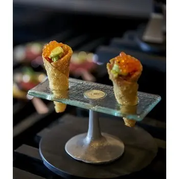My Glass Studio Food Cone Holder, White - Set of 4 - 14.0 x 6.7 x 7 cm
