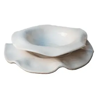 Out of the Blue Perla Deep Plate - Diameter: 9" Inside diameter: 5.9"