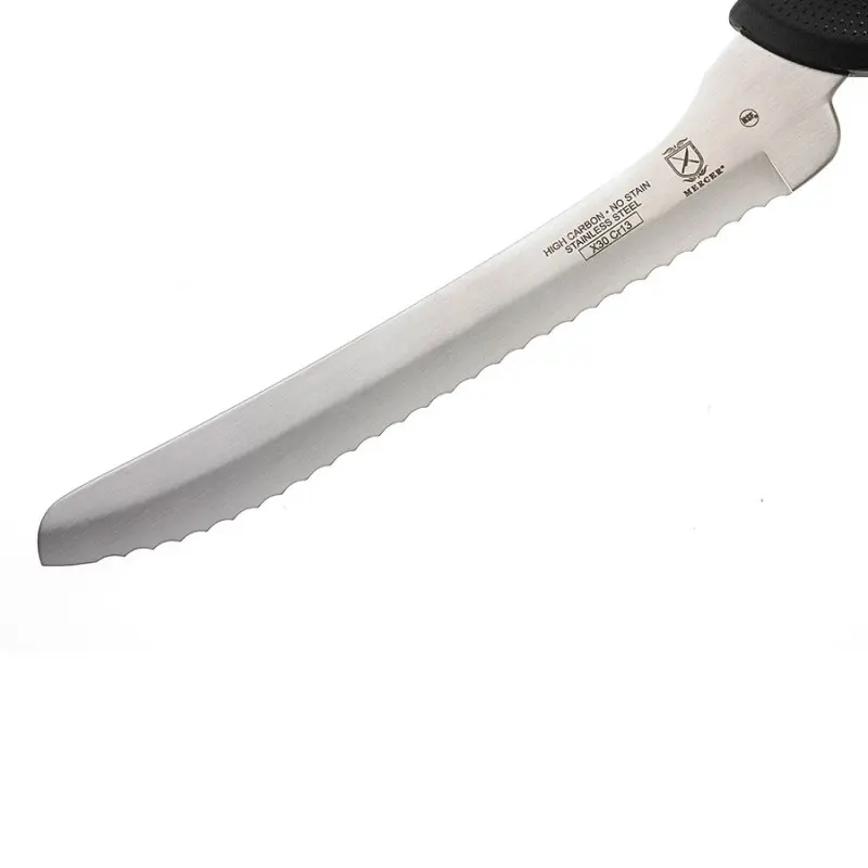 Mercer Culinary 8" Offset Bread - Wavy Edge - Black Handle -