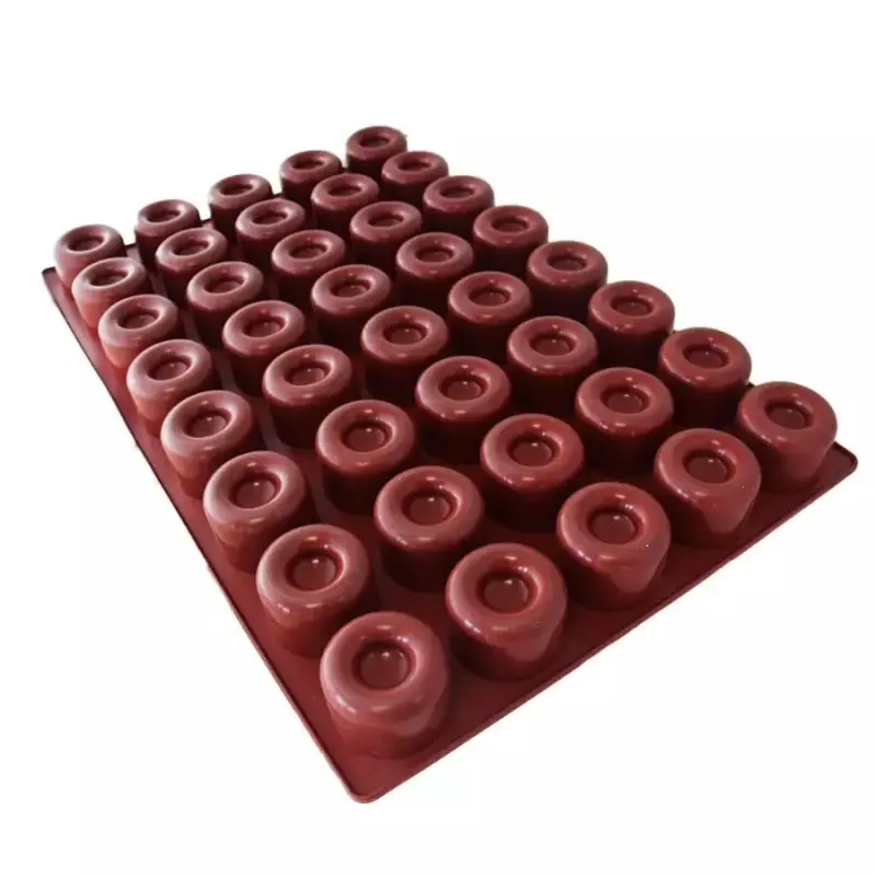 SILMAE Professional Ribbed Cylinder Silicone Pastry Mold - Ø 61 mm x 45 mm – 117 ml - 40 cavity