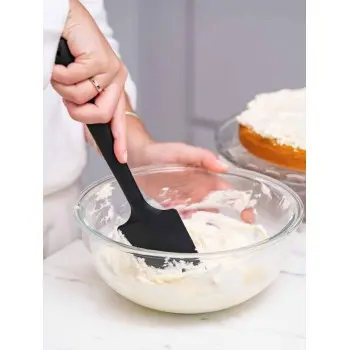 Triangle Silicone Spatula - 25 cm
