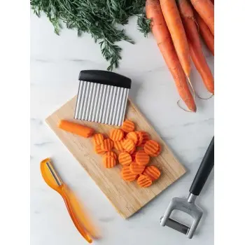 Triangle Crinkle Cutter