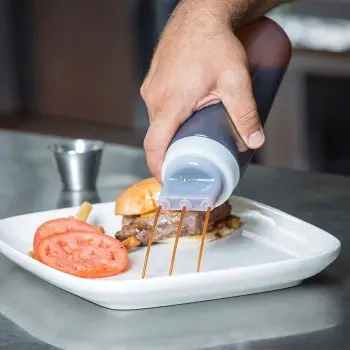Tablecraft Selectop Widemouth Squeeze Bottle 24 Oz. Clear - Polyethylene (LDPE) 63 mm - 3-Tip Top - Set of 12