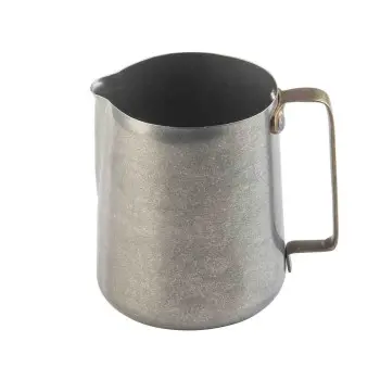 Tablecraft Frothing Cup 24 Oz. 5.25"x4.125"x4.75" - Stainless Steel (200 Series) - Vintage Finish - Gold Finish Handle