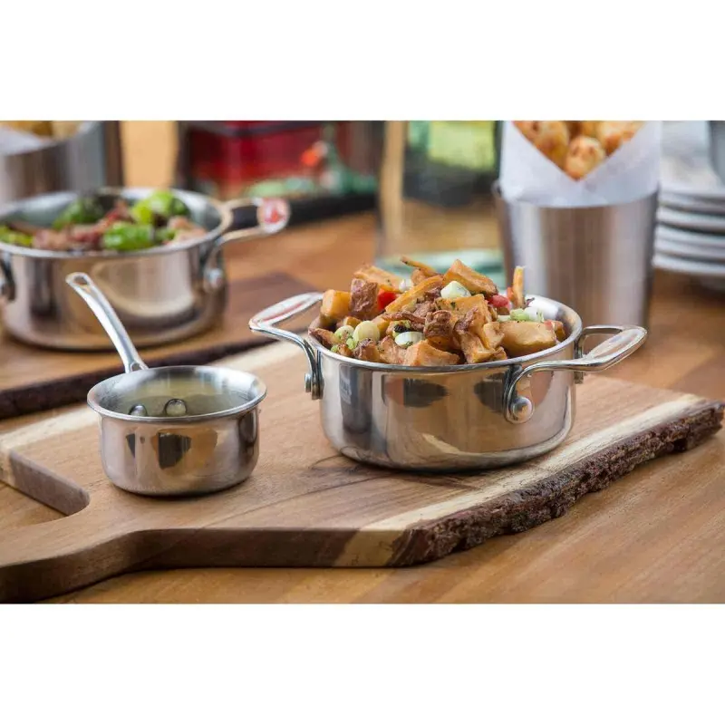 Tablecraft Tri-Ply Cookware Round Mini Sauce Pan 5 Oz. 7.37"x3.25"x2.5" - Stainless Steel (18/8) - NSF