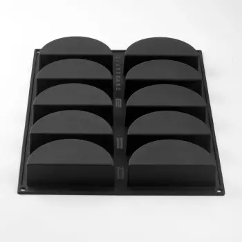 Professional Single Portion Half Moon Silicone Pastry Mold - 126 mm x 63 mm x h 40 mm - 10 cavity - 240 ml