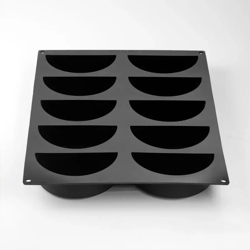 Professional Single Portion Half Moon Silicone Pastry Mold - 126 mm x 63 mm x h 40 mm - 10 cavity - 240 ml