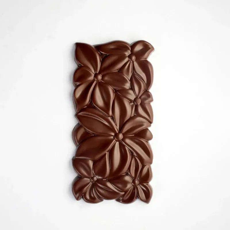 Pavoni Italia Professional Polycarbonate Flora Chocolate Tablet Mold - 154 mm x 77 mm h x 11 mm - 100 gr - 3 cavity Pavoni Italia Professional Polycarbonate Flora Chocolate Tablet Mold - 154 mm x 77 mm h x 11 mm - 100 gr - 3 cavity