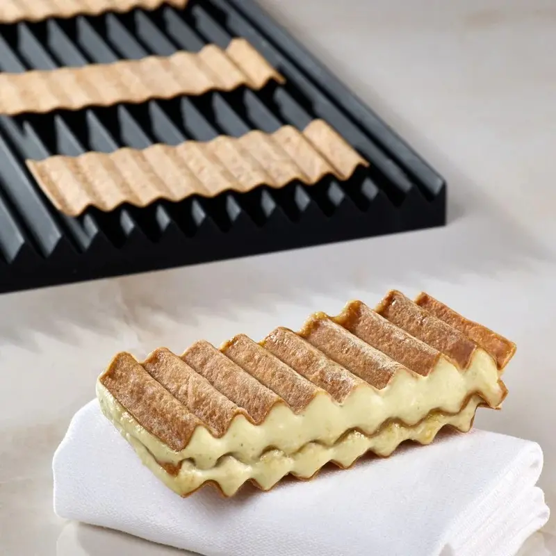 Pavoni Italia Zig Zag Decoration & Puff Pastry Silicone Mold by Paolo Griffa - 250 mm x 250 mm Pavoni Italia Zig Zag Decoration & Puff Pastry Silicone Mold by Paolo Griffa - 250 mm x 250 mm