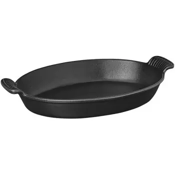 Chasseur Black Oval Dish 1.25 Qt (L:13.385'' X W:8.267'')
