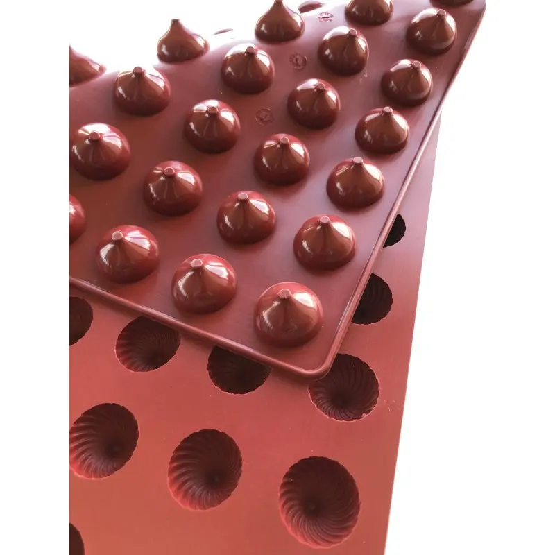 SILMAE Professional Silicone Pastry Mold - Mini Half Sphere Swirled Dome - Ø 32 mm x 20 mm – 8 ml - 96 cavity