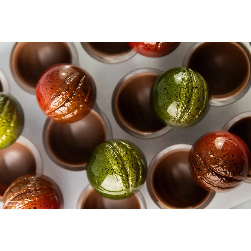 Polycarbonate Cocoa DNA Chocolate Bon Bon Mold by Matias Dragun - 29mm x 29mm x h 17mm - 10gr - 21 cavity Polycarbonate Cocoa DNA Chocolate Bon Bon Mold by Matias Dragun - 29mm x 29mm x h 17mm - 10gr - 21 cavity