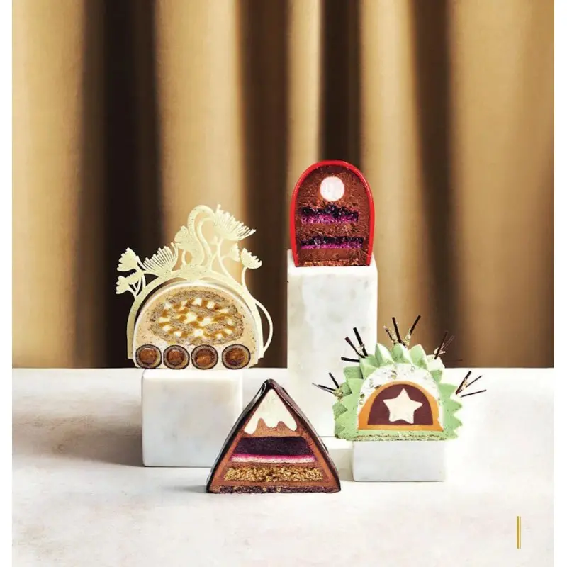 Bûches by Lenôtre Paris -Hardcover French Language Bûches by Lenôtre Paris -Hardcover French Language